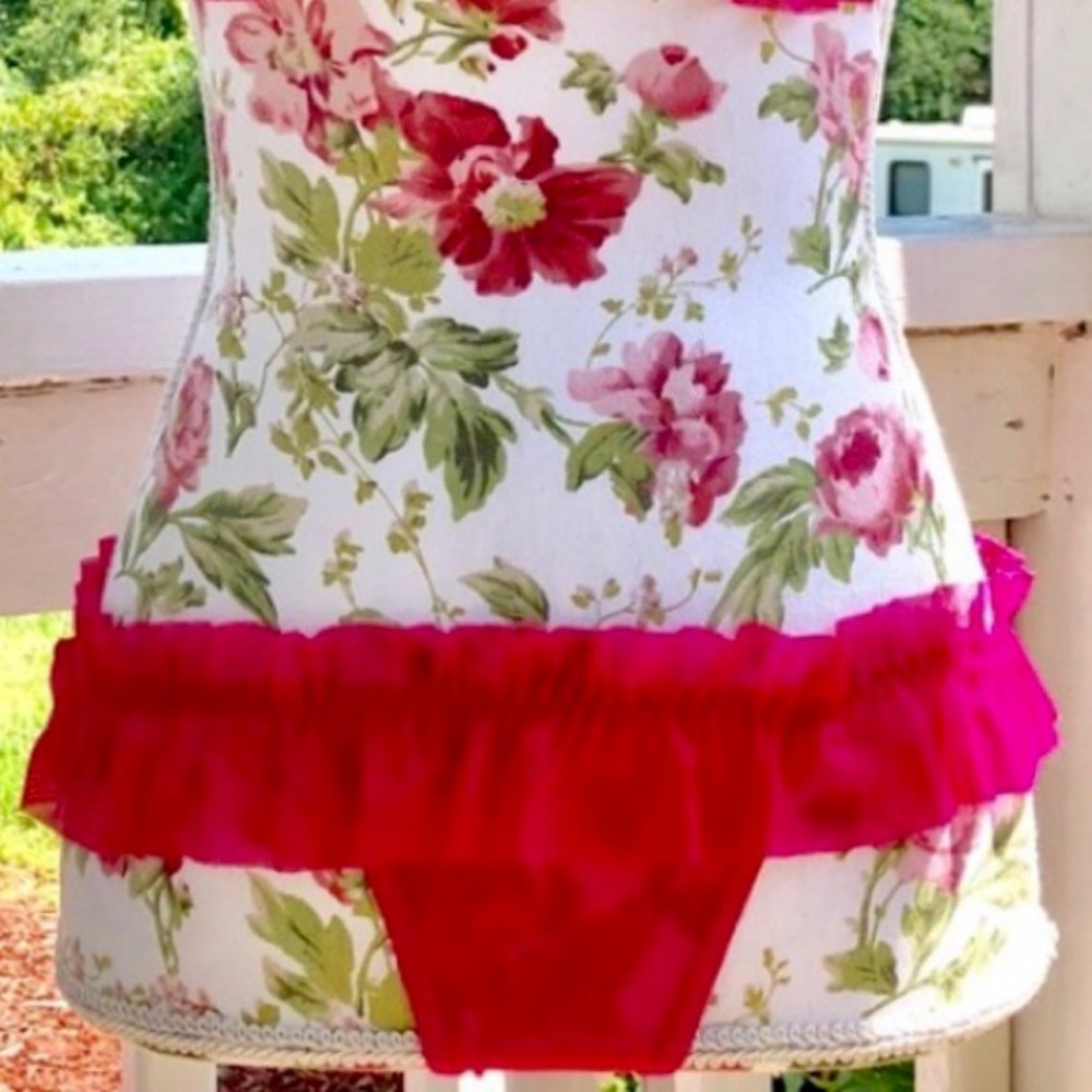 Sheer Pink Two Piece - Picture 7 of 8